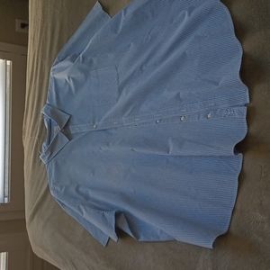 Men's CROFT and Barrow Short Sleeve Dress Shirt. 4XB. In New Condition.